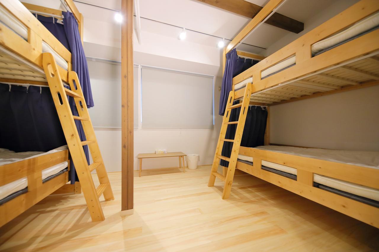 Raku Hostel Osaka Buitenkant foto