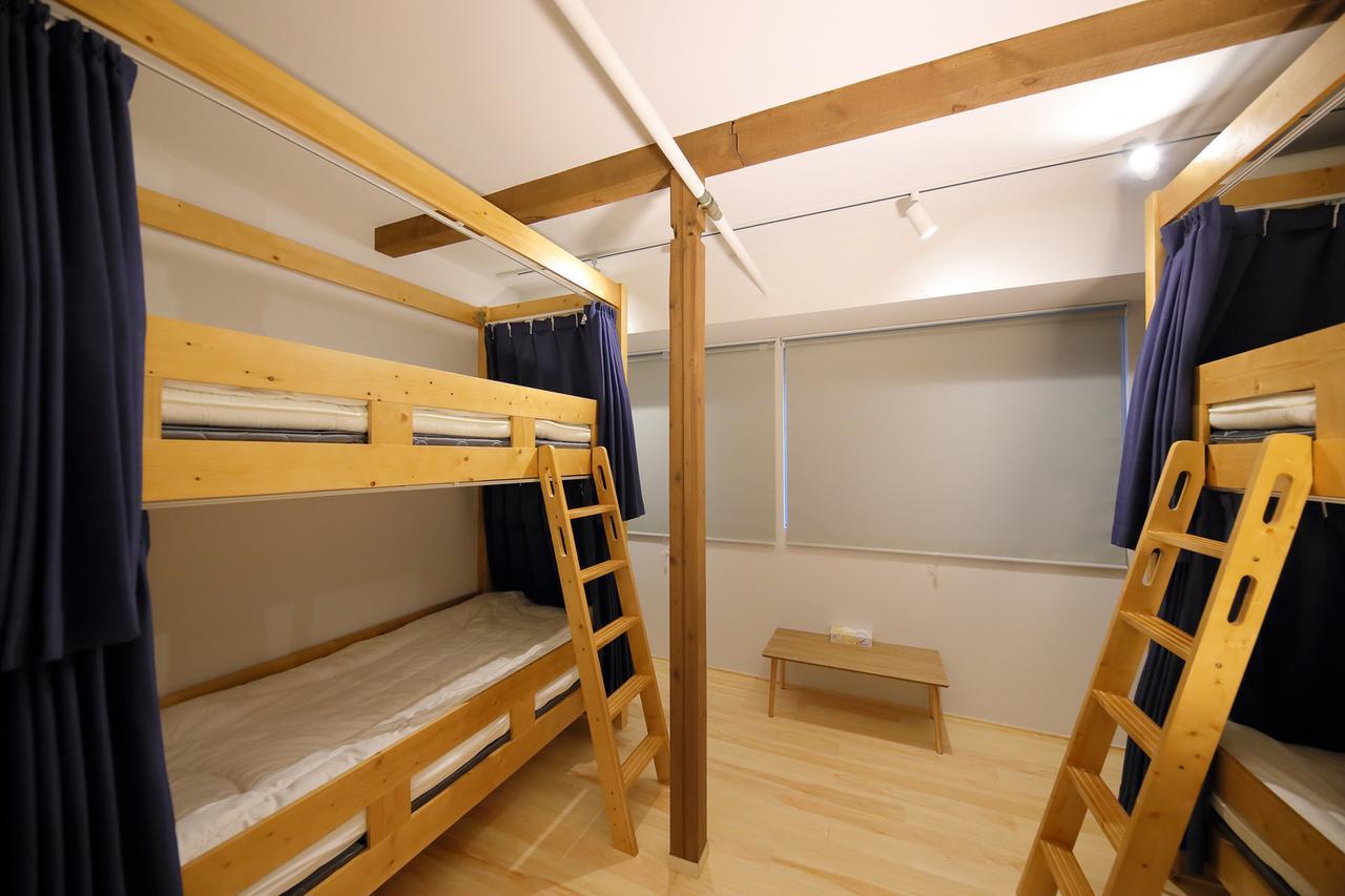 Raku Hostel Osaka Buitenkant foto